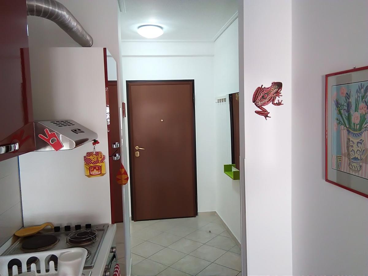 Apartment Alma Sarandë Esterno foto